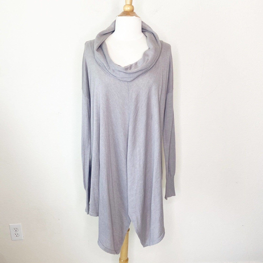 RD Style Cowl Neck Sharkbite Hem Thumbhole Cuff Gray Sweater M